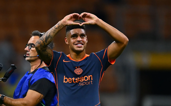 Ди Марцио раскрывает предложение Борнмута по Луизе Энрике